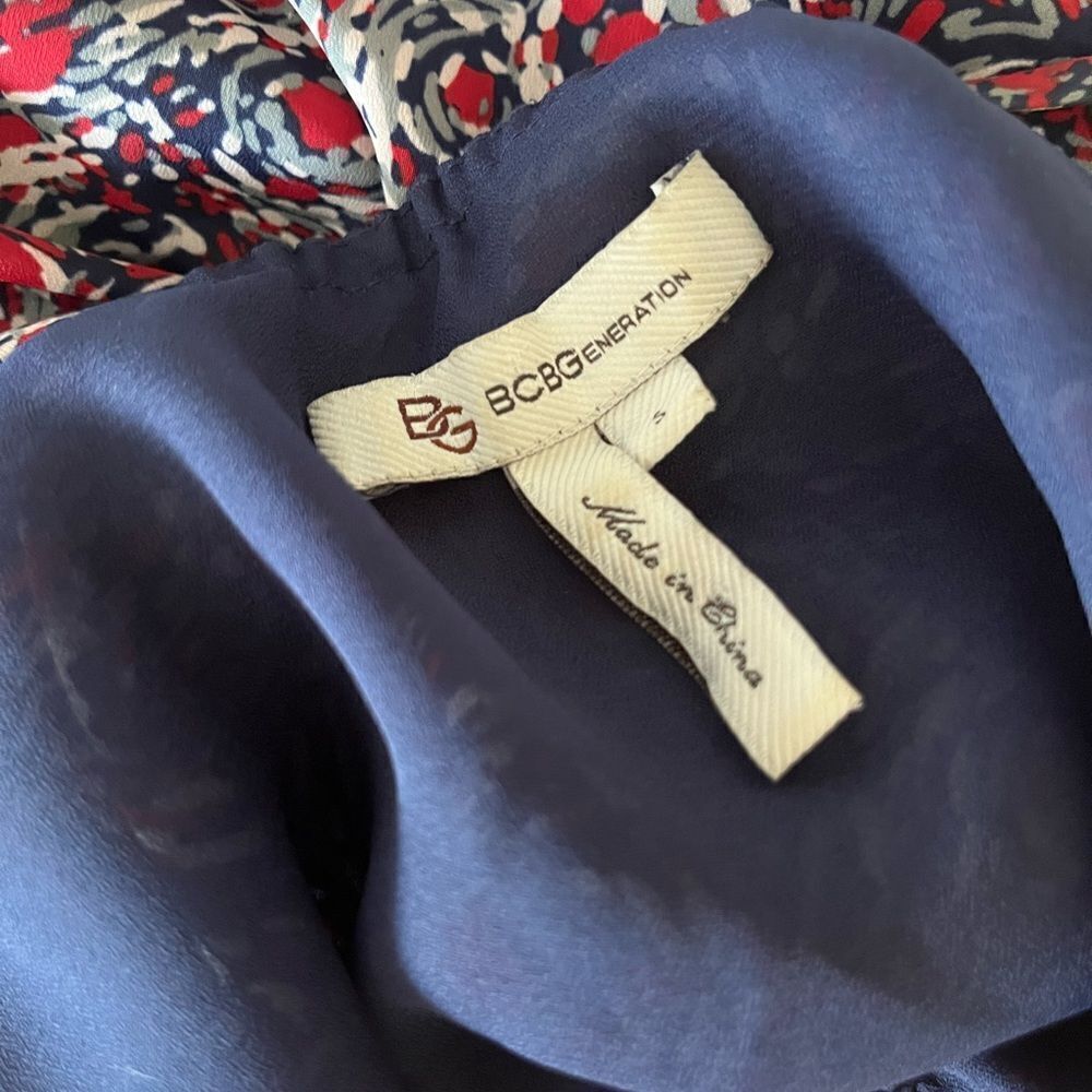 Bcbgeneration Spaghetti Strap Zip Front Red, Whit… - image 5